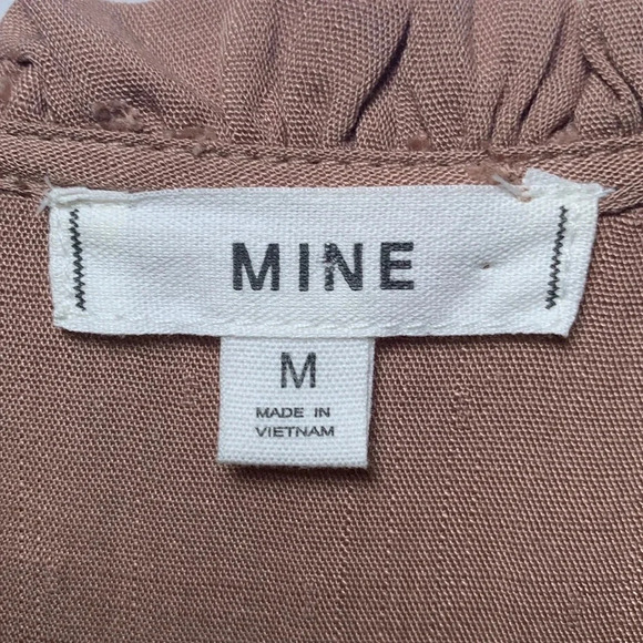 Mine Boho embroidered and embellished blouse size medium taupe/ tan color - Picture 3 of 8